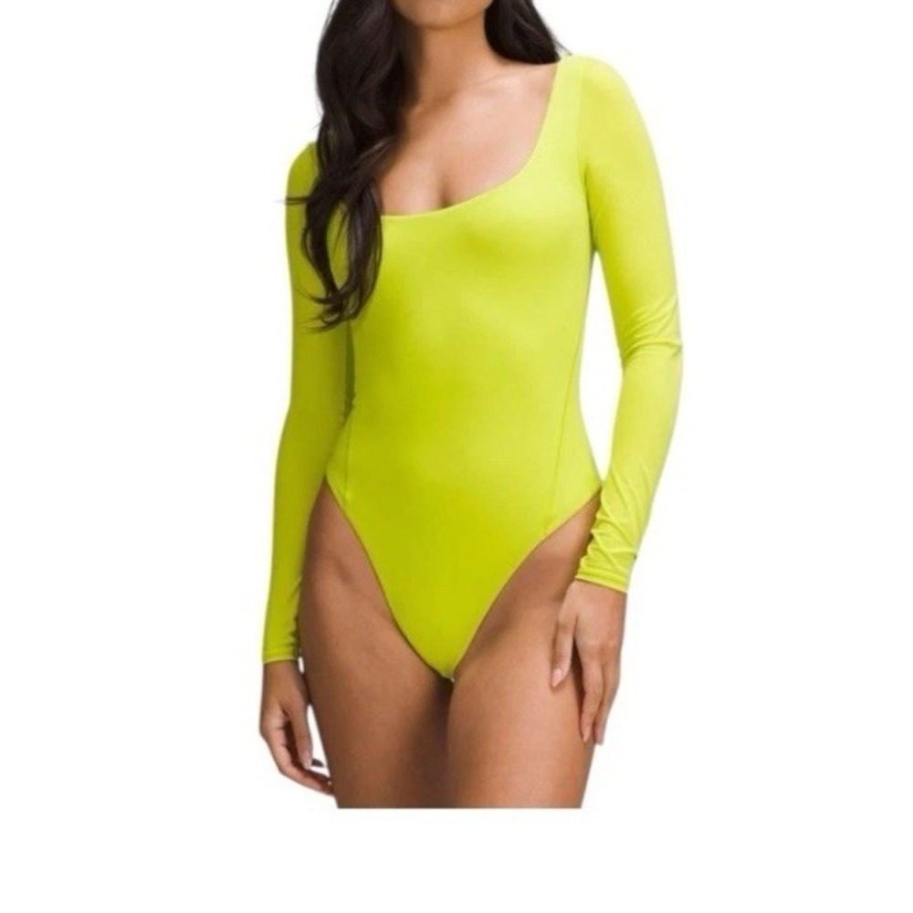 Lululemon Wundermost Nulu Square-Neck Long-Sleeve Bodysuit Lichen Lime Small NWT